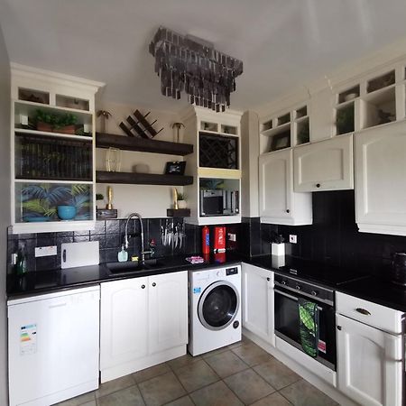 Palm Cove Bundoran Luxurious Sea View Balcony Free Wifi Netflix Sleeps 5 Leilighet Eksteriør bilde