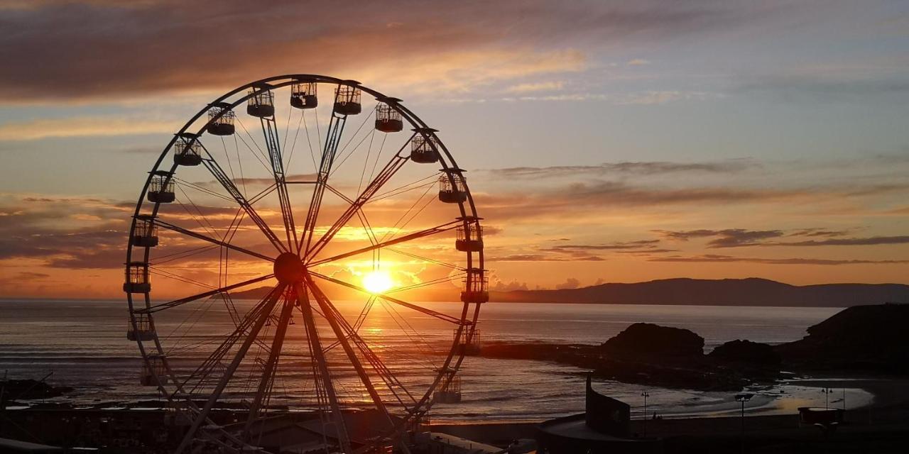 Palm Cove Bundoran Luxurious Sea View Balcony Free Wifi Netflix Sleeps 5 Leilighet Eksteriør bilde