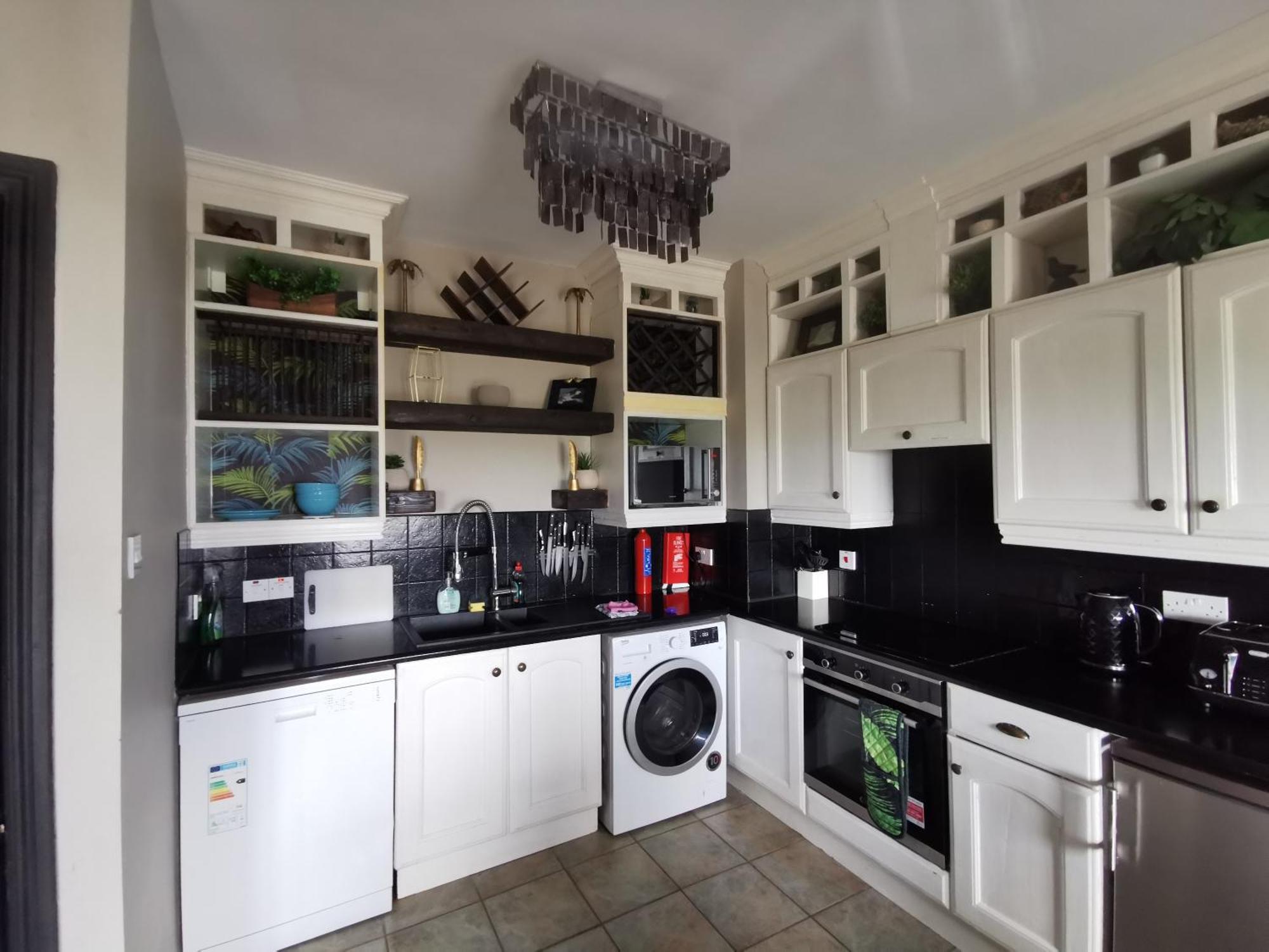 Palm Cove Bundoran Luxurious Sea View Balcony Free Wifi Netflix Sleeps 5 Leilighet Eksteriør bilde